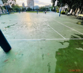 誠正國中籃球場地面清洗
